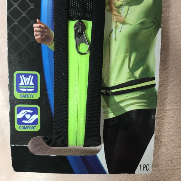 Pro Strength Fitness Belt - Picture 4 of 7